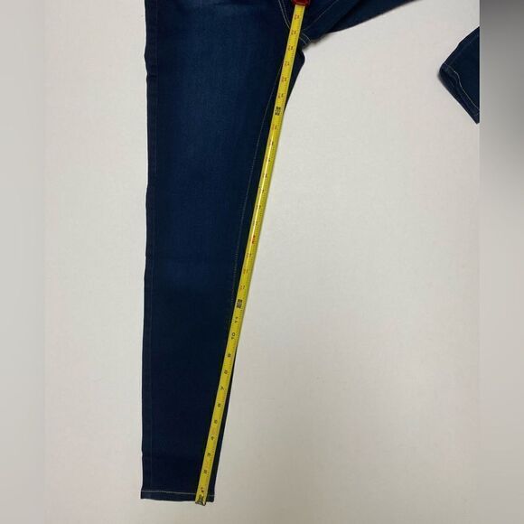 Levi Strauss Gold Signature Women’s Simply Stretch Mid Rise Skinny Jeans Sz 4 - Picture 6 of 16